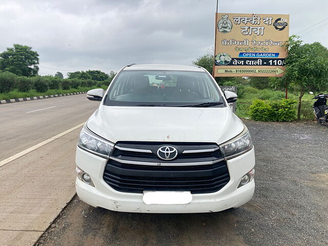 Second Hand Toyota Innova Crysta [2016-2020] 2.4 G 8 STR [2016-2017] in Bhopal