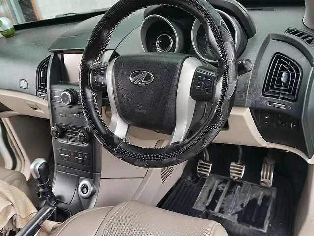 Second Hand Mahindra XUV500 [2015-2018] W10 in Shimoga