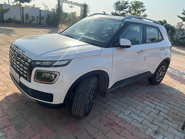 Second Hand Hyundai Venue SX (O) MT 1.5 Diesel Dual Tone in Hanumangarh