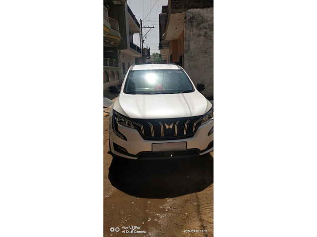 Second Hand Mahindra XUV700 MX Diesel MT 5 STR in Gwalior