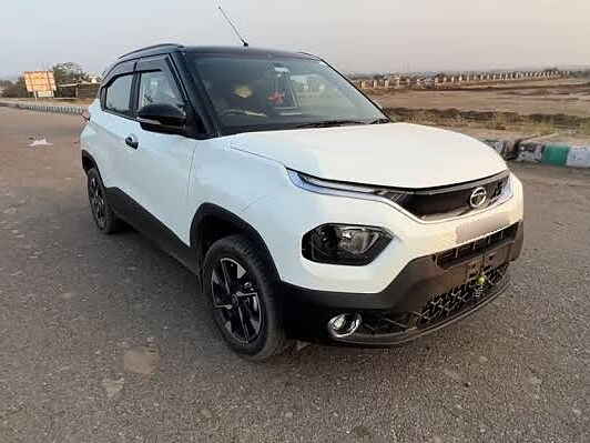 Second Hand Tata Punch Creative Dual Tone [2022-2023] in Varanasi