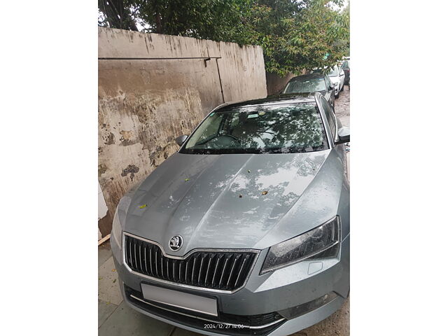 Second Hand Skoda Superb [2016-2020] L&K TSI AT in Delhi