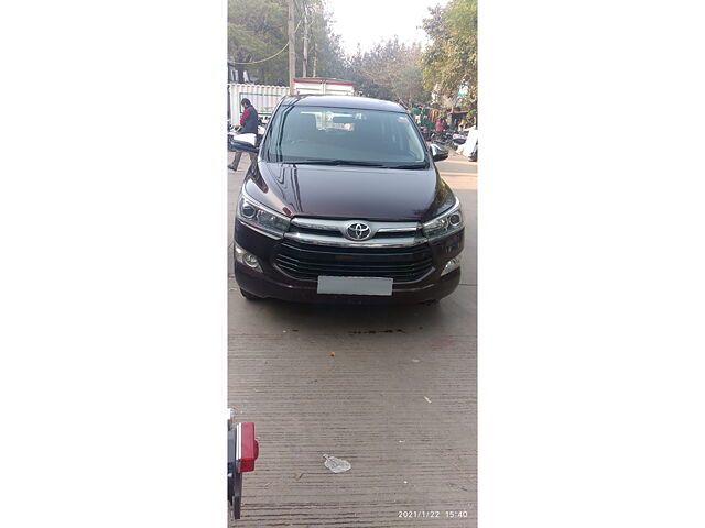 Second Hand Toyota Innova Crysta [2016-2020] 2.4 G 7 STR [2016-2017] in Delhi