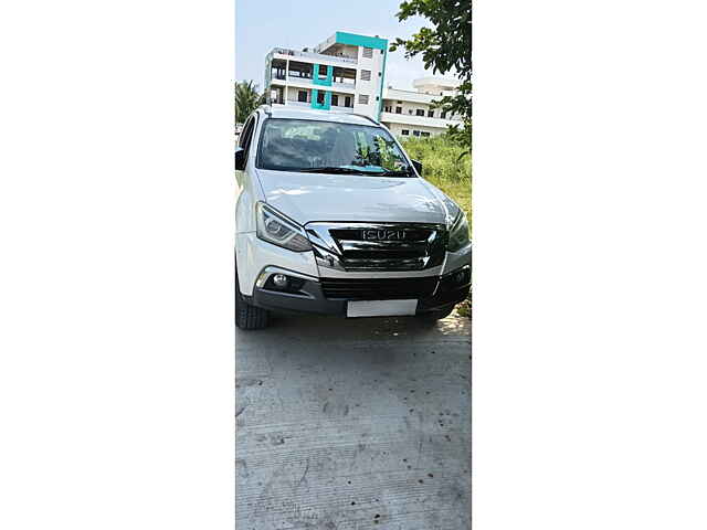 Second Hand Isuzu MU-X [2017-2018] 4x2 in Hyderabad