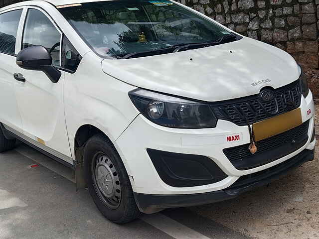 Second Hand Mahindra Marazzo [2018-2020] M2 8 STR in Hyderabad