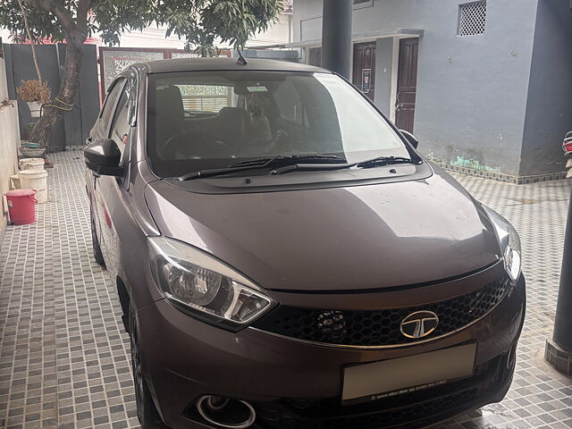 Second Hand Tata Tiago [2016-2020] Revotorq XZ [2016-2019] in Bahraich