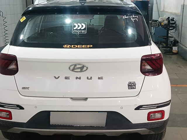 Second Hand Hyundai Venue [2019-2022] SX 1.4 CRDi Dual Tone in Delhi