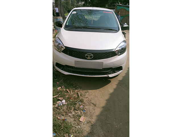 Second Hand Tata Tiago [2016-2020] Revotron XM (O) [2016-2019] in Balrampur