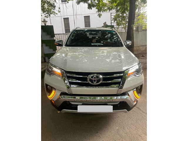 Second Hand Toyota Fortuner [2016-2021] 2.7 4x2 MT [2016-2020] in Hyderabad