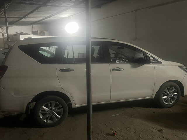 Second Hand Toyota Innova Crysta [2016-2020] 2.4 VX 7 STR [2016-2020] in Lucknow