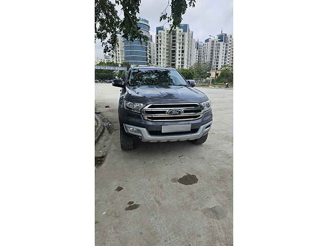 Second Hand Ford Endeavour [2016-2019] Trend 3.2 4x4 AT in Varanasi