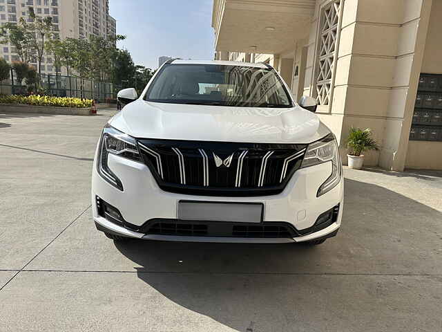 Second Hand Mahindra XUV700 AX 7 Luxury Pack Diesel AT 7 STR [2023-2024] in Bangalore