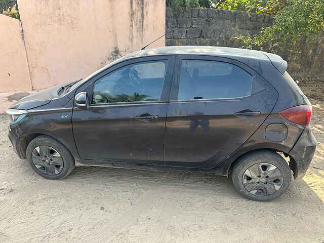 Second Hand Tata Tiago EV XZ Plus Long Range in Devbhumi Dwarka