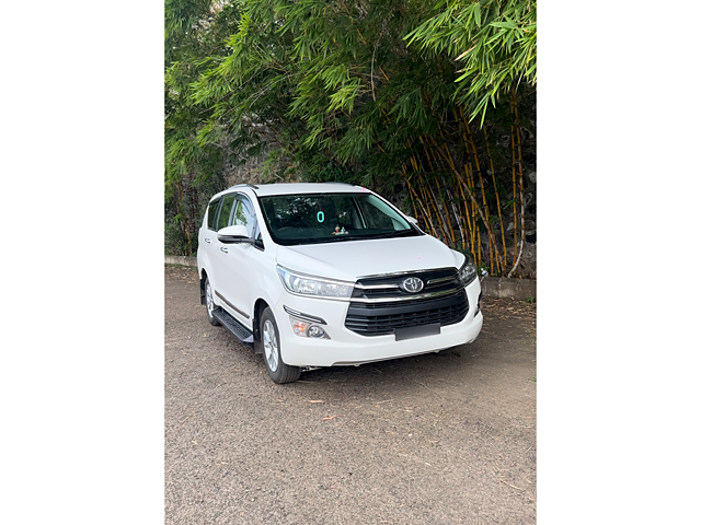 Second Hand Toyota Innova Crysta [2016-2020] 2.8 GX AT 7 STR [2016-2020] in Pune