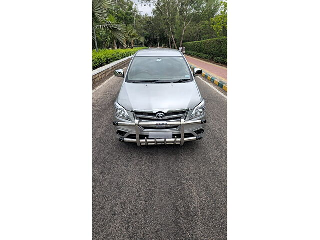 Second Hand Toyota Innova [2009-2012] 2.5 GX 7 STR BS-IV in Warangal