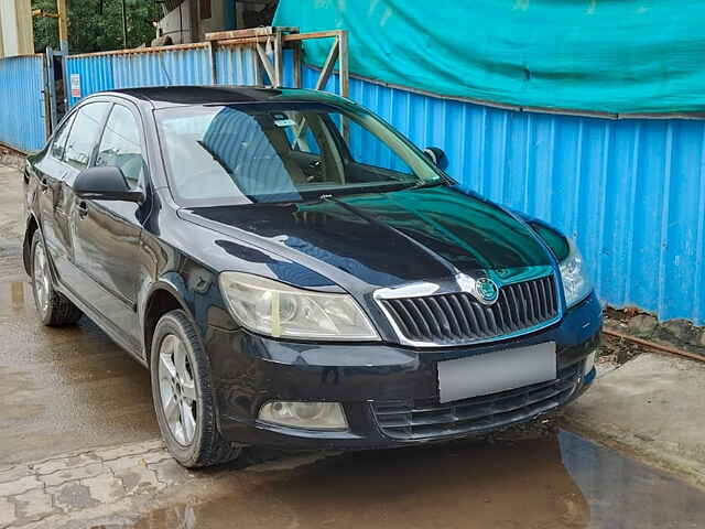 Second Hand Skoda Laura Ambiente 1.9 TDI AT in Ahmedabad