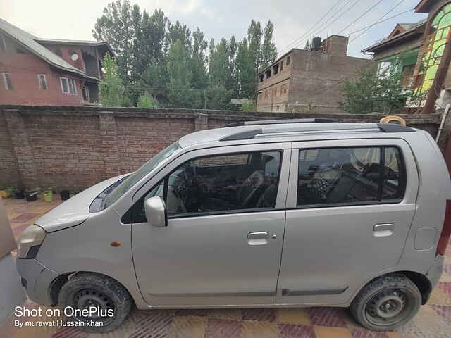 Second Hand Maruti Suzuki Wagon R 1.0 [2014-2019] VXI in Srinagar