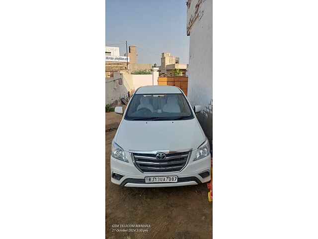 Second Hand Toyota Innova [2015-2016] 2.5 G BS III 8 STR in Sriganganagar