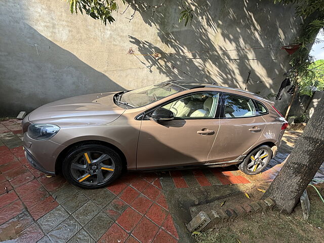 Second Hand Volvo V40 Cross Country [2013-2016] D3 in Jaipur