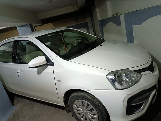 Second Hand Toyota Etios Liva GX in Indore