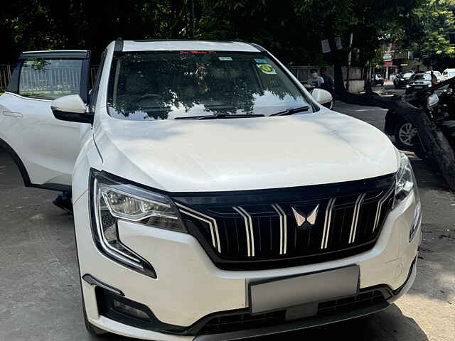 Second Hand Mahindra XUV700 AX 5 Petrol AT 5 STR [2021] in Delhi