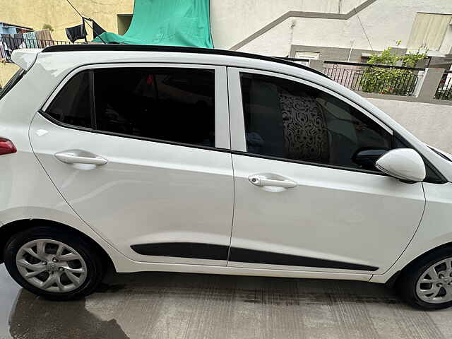 Second Hand Hyundai Grand i10 Sportz 1.2 Kappa VTVT [2017-2020] in Ahmedabad