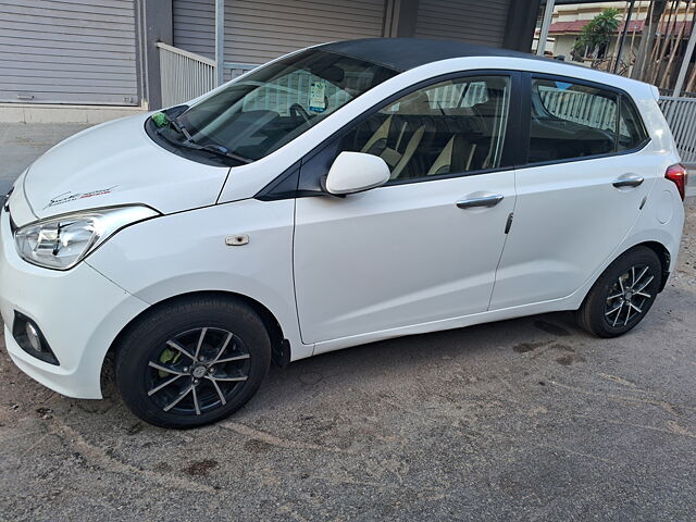 Second Hand Hyundai Grand i10 [2013-2017] Magna 1.1 CRDi [2013-2016] in Jamnagar