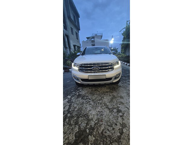 Second Hand Ford Endeavour Titanium Plus 3.2 4x4 AT in Dehradun