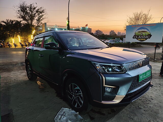 Second Hand Mahindra XUV400 EL Pro 39.4 KWH in Pune