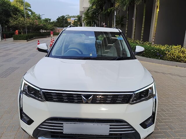 Second Hand Mahindra XUV300 [2019-2024] W8 (O) 1.2 Petrol in Bangalore