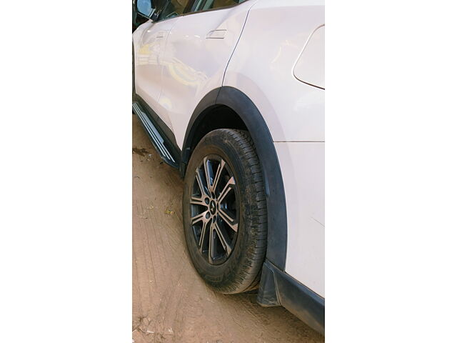 Second Hand Mahindra XUV700 AX 7 Luxury Pack Diesel MT 7 STR [2023-2024] in Kanpur