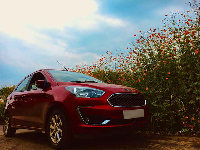 Second Hand Ford Figo Titanium 1.2 Ti-VCT MT [2019-2020] in Pune