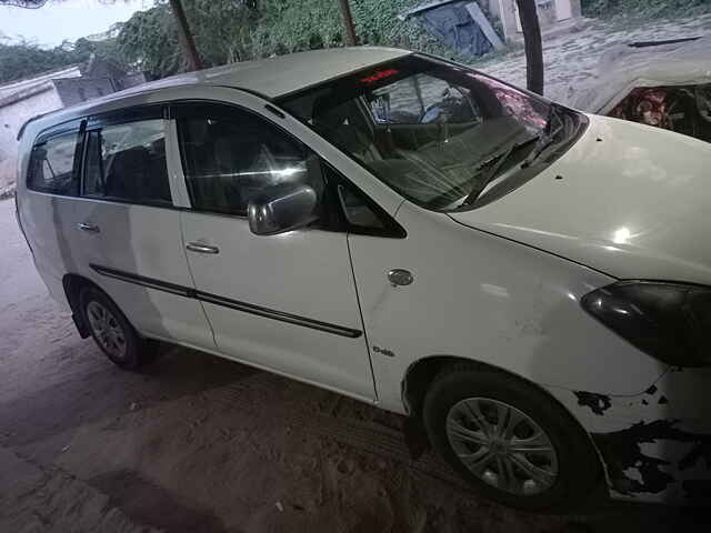 Second Hand Toyota Innova [2005-2009] 2.5 V 8 STR in Mehsana