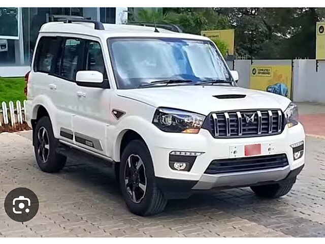 Second Hand Mahindra Scorpio S11 MT 7S [2022] in Bhuj