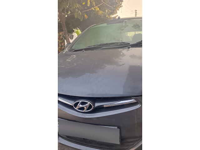 Second Hand Hyundai Eon Era + in Sonbhadra