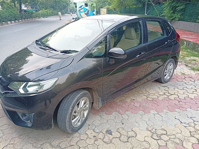 Second Hand Honda Jazz [2015-2018] V Petrol in Delhi