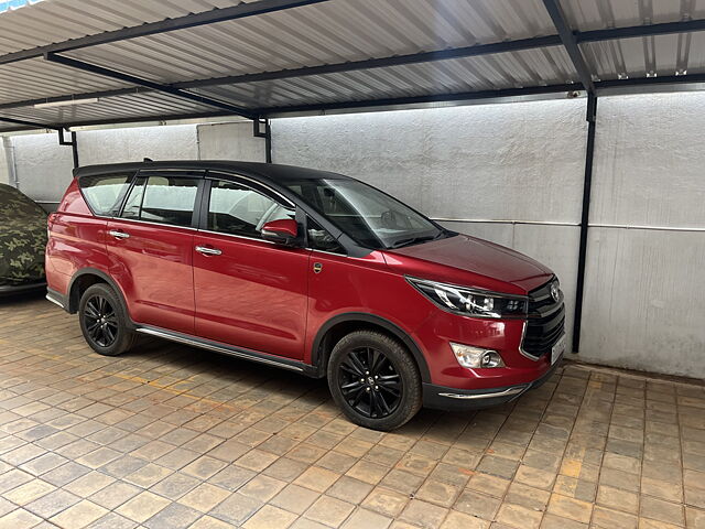 Second Hand Toyota Innova Crysta [2016-2020] Leadership Edition in Bangalore