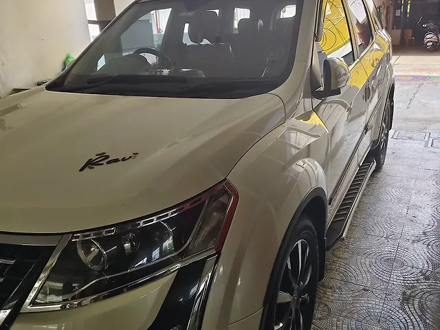 Second Hand Mahindra XUV500 W11 Opt AT in Guntur