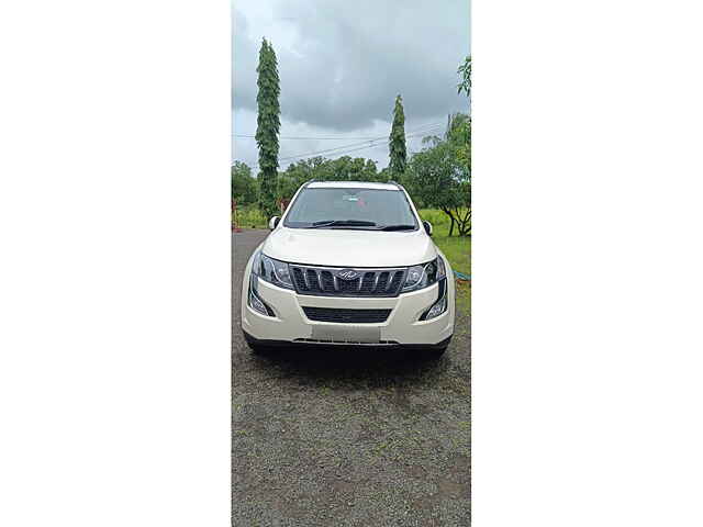 Second Hand Mahindra XUV500 [2015-2018] W10 in Valsad