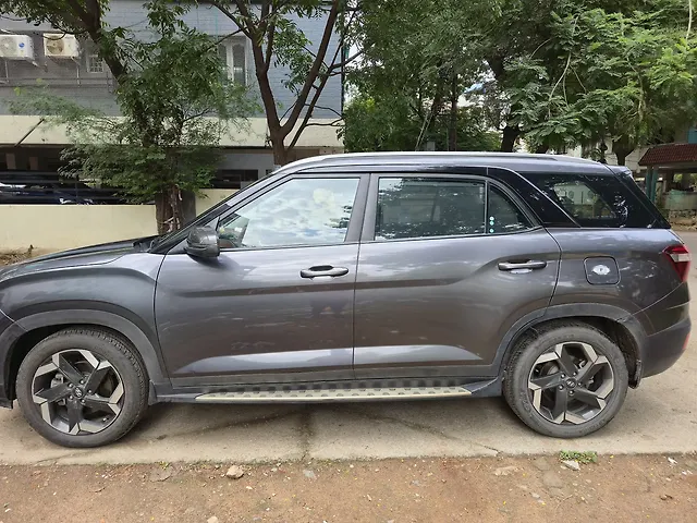 Second Hand Hyundai Alcazar [2021-2023] Signature (O) 6 STR 2.0 Petrol AT in Hyderabad