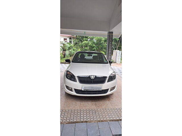 Second Hand Skoda Rapid [2014-2015] 1.5 TDI CR Elegance Black Package in Kochi