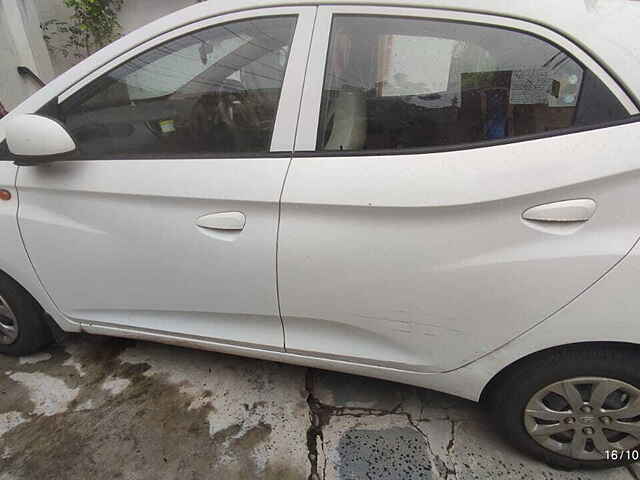 Second Hand Hyundai Eon Sportz in Gudivada