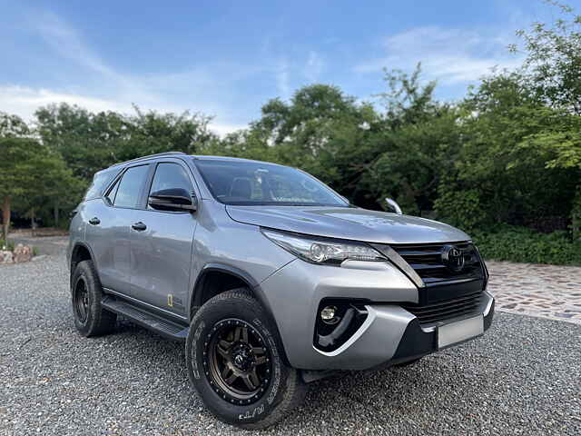 Second Hand Toyota Fortuner [2016-2021] 2.8 4x4 AT [2016-2020] in Delhi