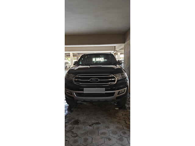 Second Hand Ford Endeavour Titanium Plus 2.2 4x2 AT in Pune