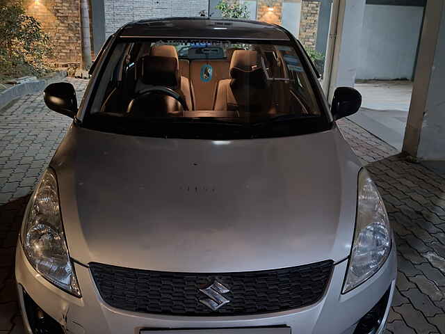 Second Hand Maruti Suzuki Swift [2014-2018] LXi in Guwahati