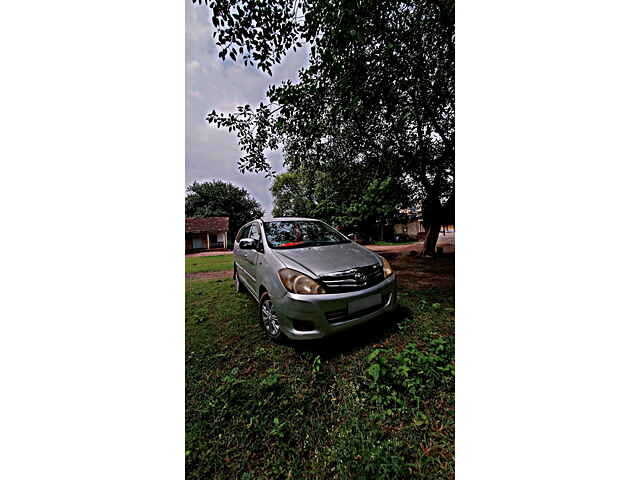 Second Hand Toyota Innova [2005-2009] 2.0 V in Bhavnagar