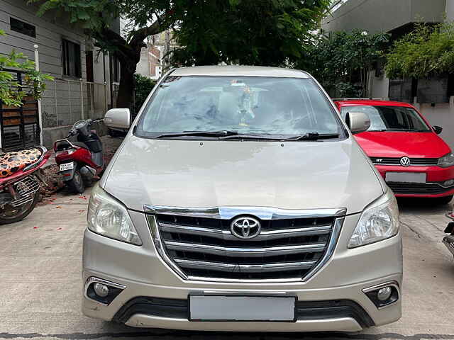 Second Hand Toyota Innova [2013-2014] 2.5 ZX 7 STR BS-IV in Bijapur