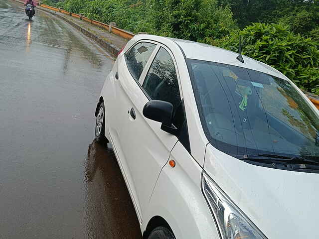 Second Hand Hyundai Eon Magna + in North Goa