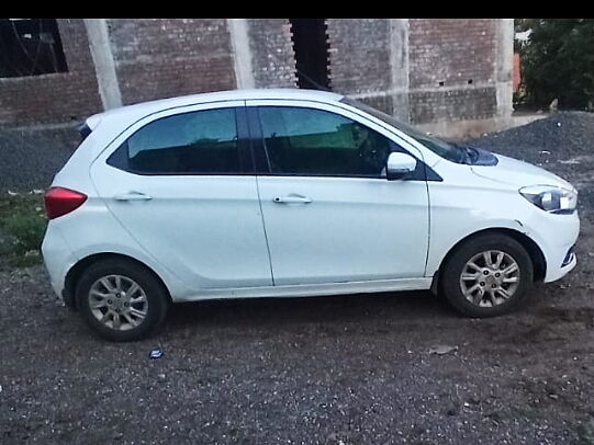 Second Hand Tata Tiago [2016-2020] Revotorq XZ [2016-2019] in Nanded