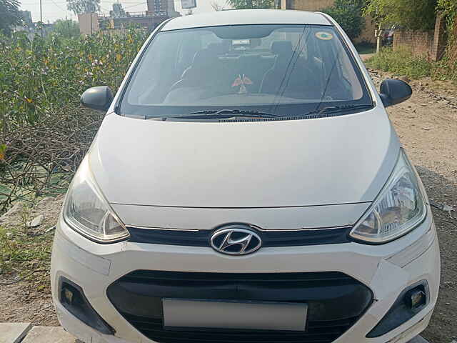 Second Hand Hyundai Xcent E Plus in Delhi